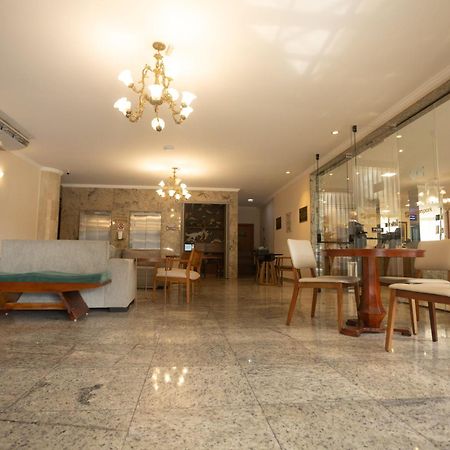 Hotel Golden Park Uberaba By Nacional Inn Exteriör bild