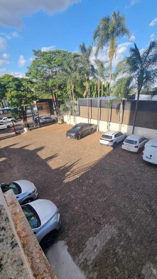 Hotel Golden Park Uberaba By Nacional Inn Rum bild